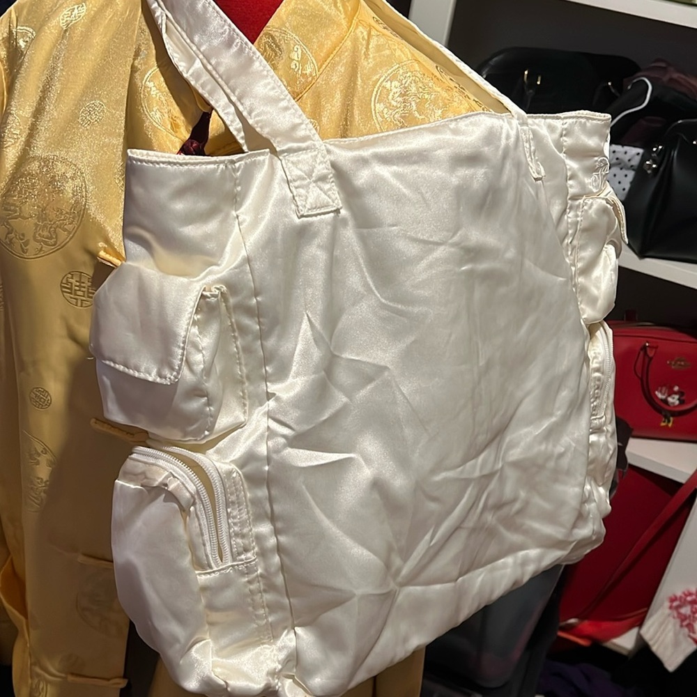 NEW 🆕 White bags 💼